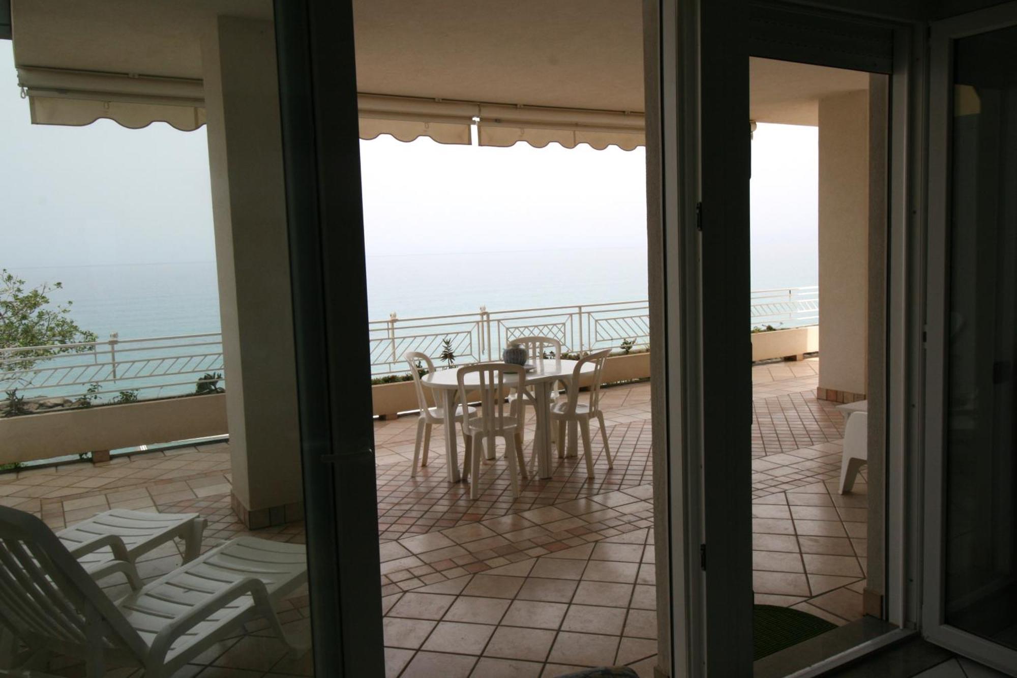 Villa Laura - Sul Mare Pizzo  Exterior photo