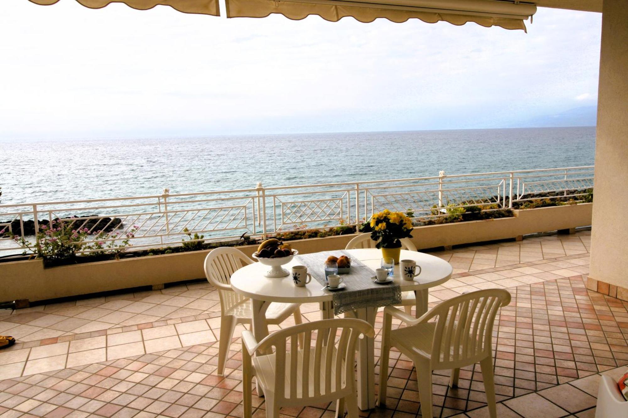 Villa Laura - Sul Mare Pizzo  Exterior photo
