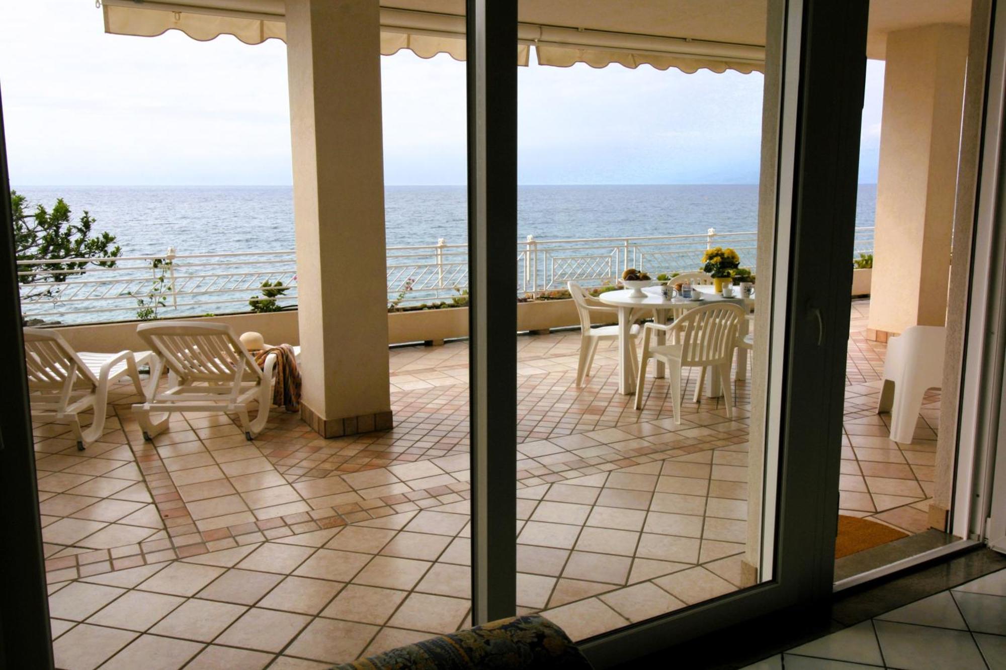 Villa Laura - Sul Mare Pizzo  Exterior photo