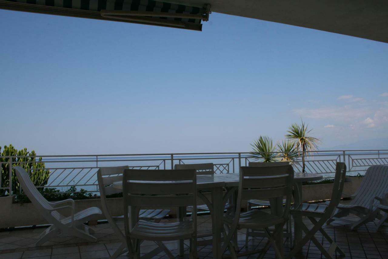 Villa Laura - Sul Mare Pizzo  Exterior photo