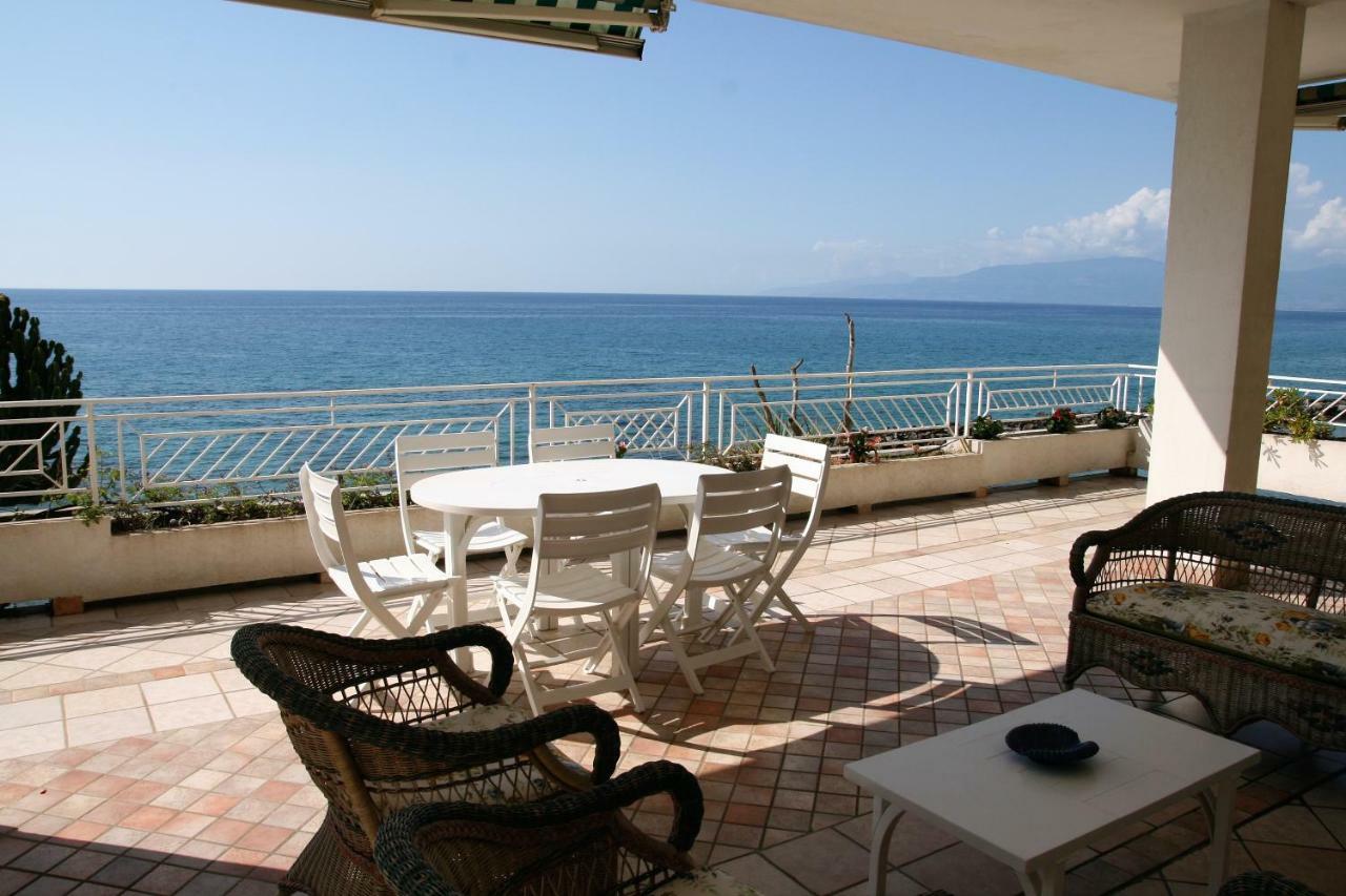 Villa Laura - Sul Mare Pizzo  Exterior photo