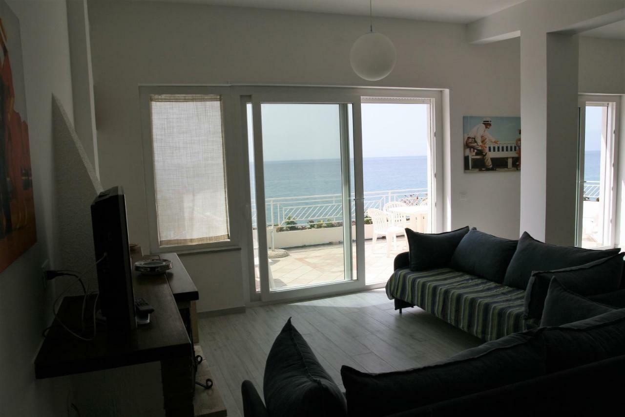 Villa Laura - Sul Mare Pizzo  Exterior photo